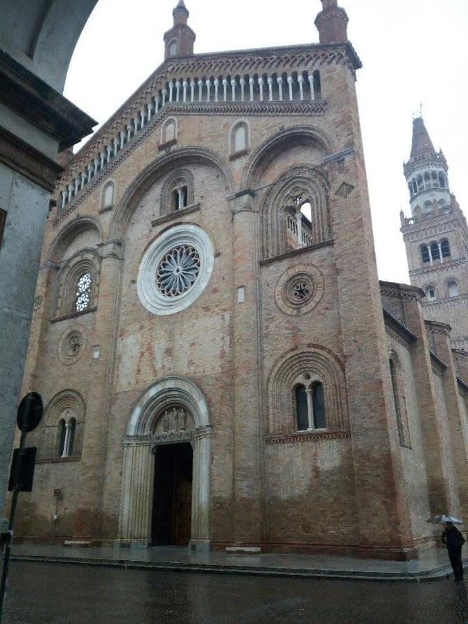 B&B Delle Arti クレーマ エクステリア 写真